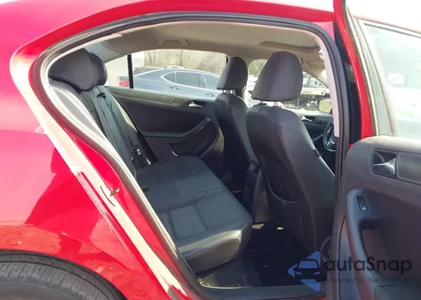 2012 Volkswagen Jetta 2.5L Se z USA, uszkodzony, nr VIN 3VWDX7AJ2CM312946